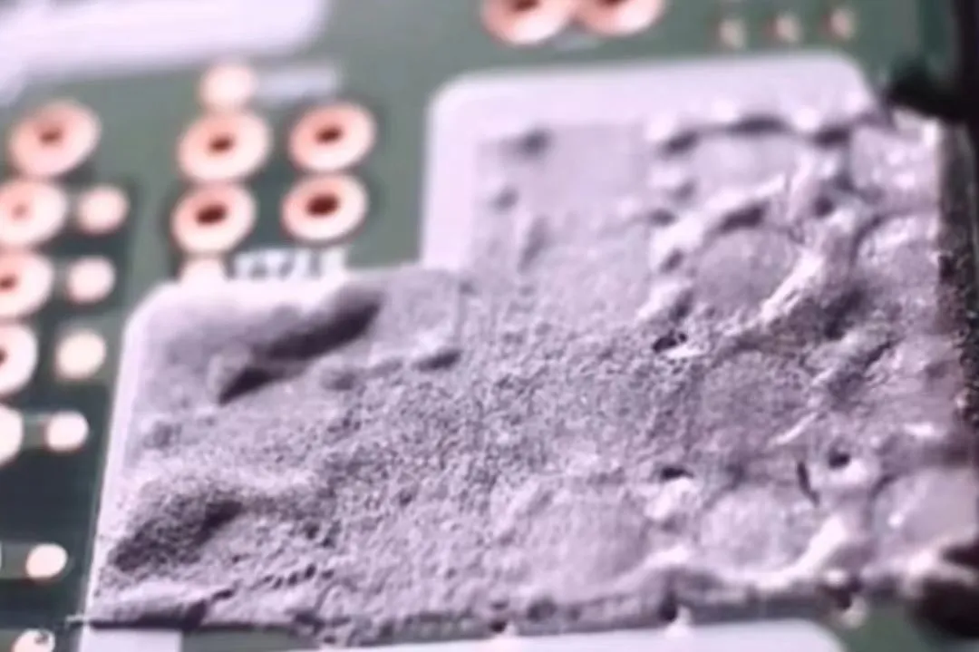 Перемещение компонентов